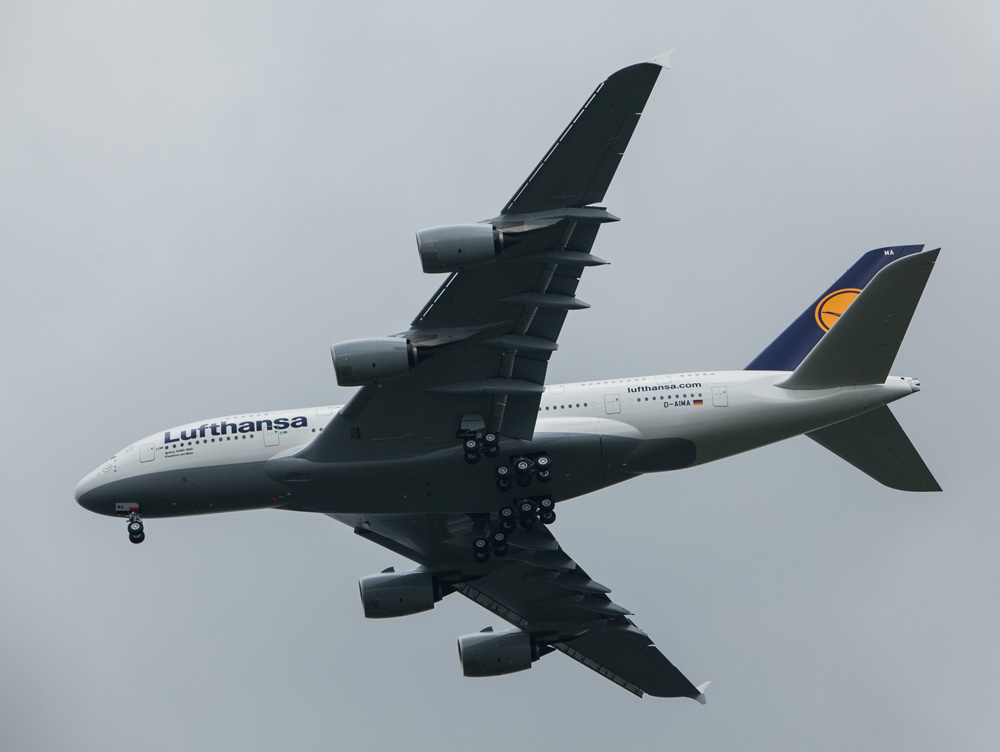 Airbus-A380-Lufthansa-5
