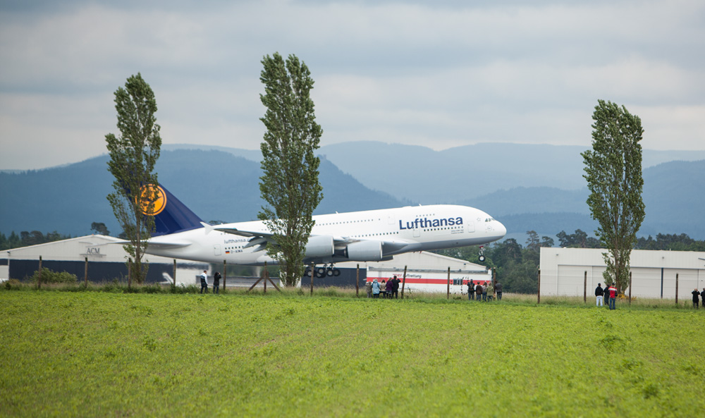 Airbus-A380-Lufthansa-73